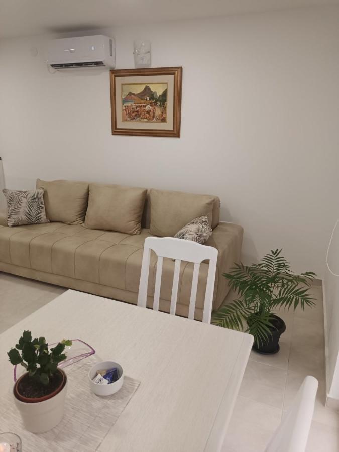 Apartments Alisa Котор Экстерьер фото